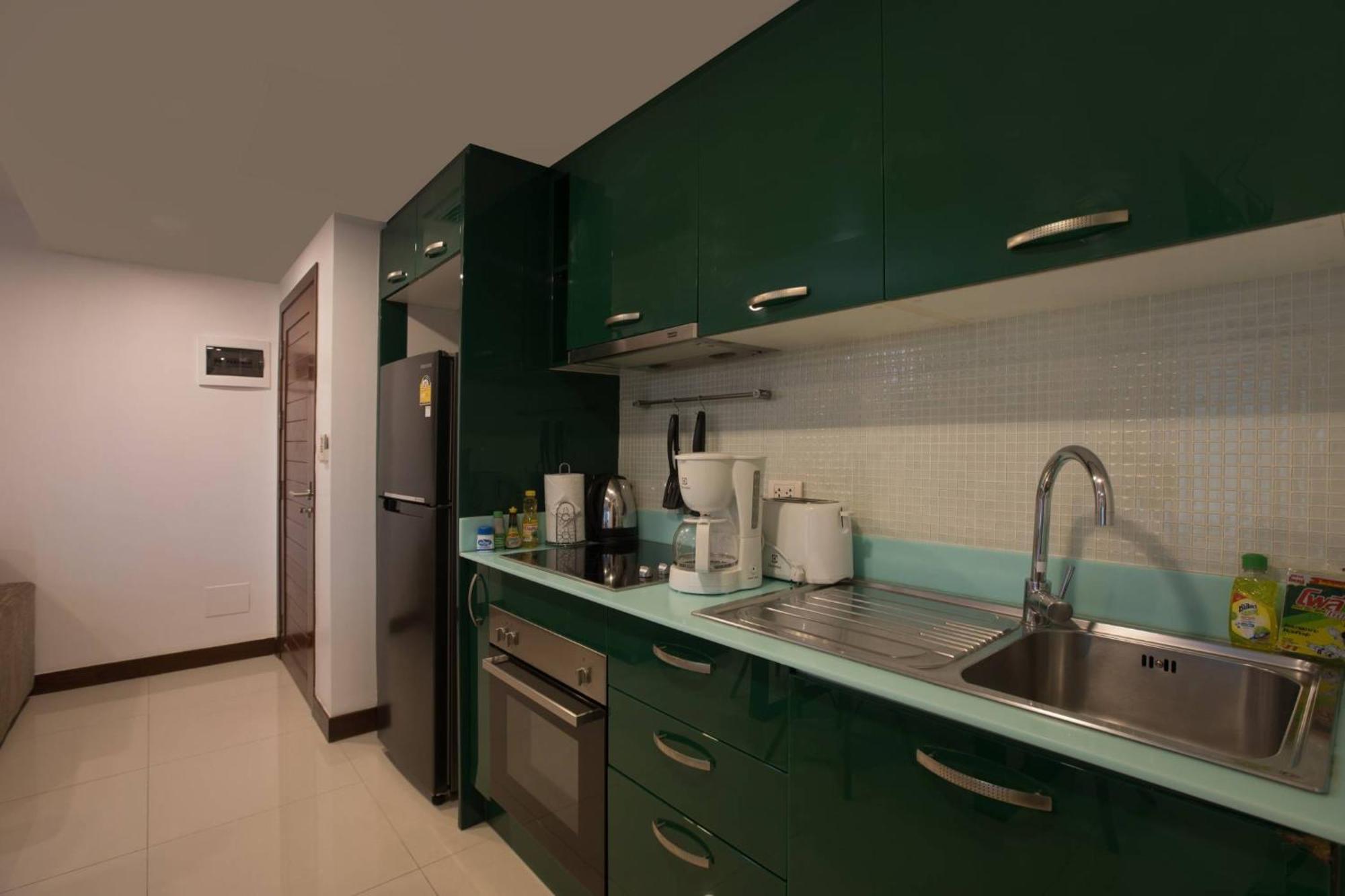 Sea View 2br E106 With Pool Access In Karon Papillon